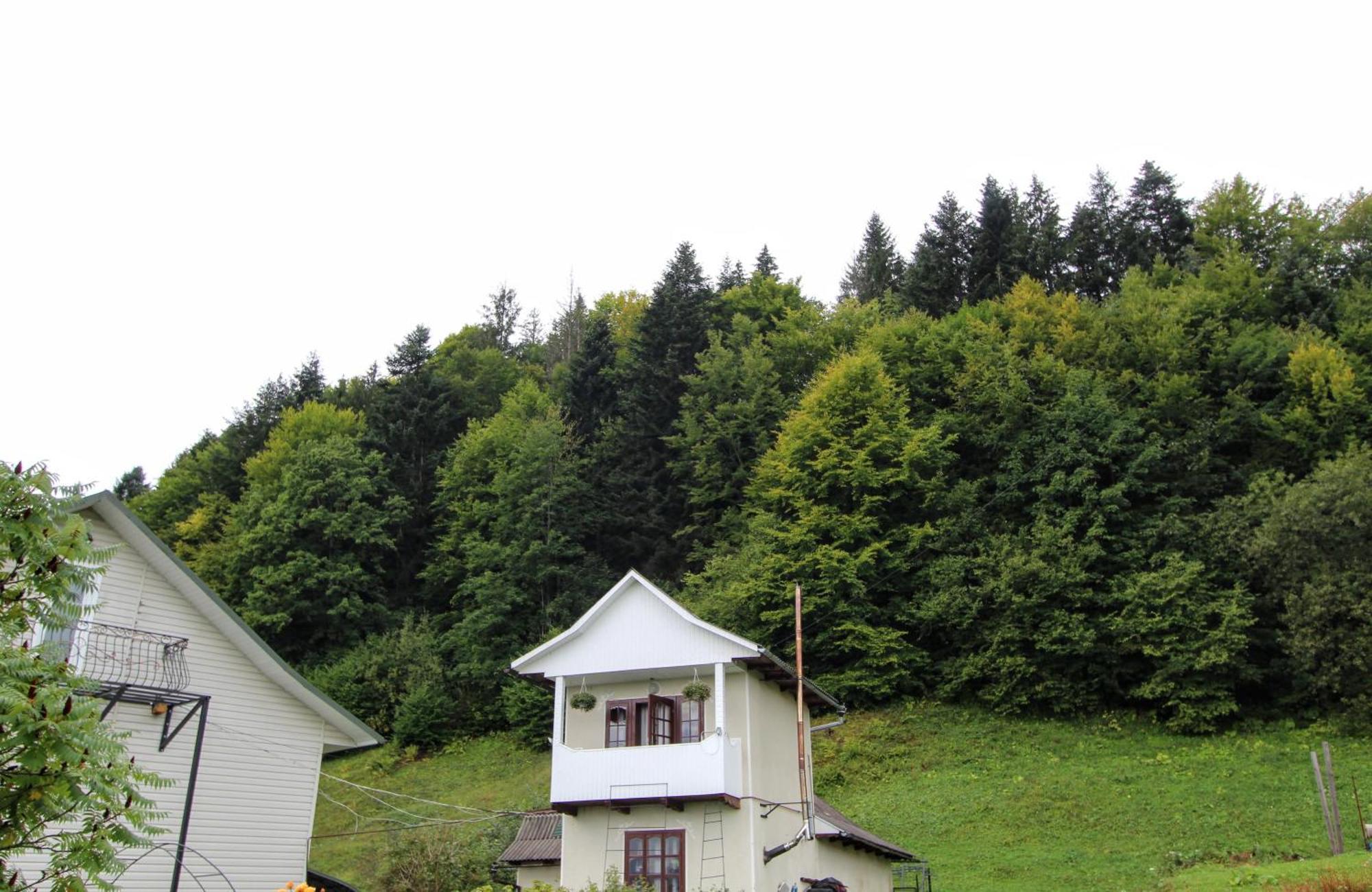 Котедж "Красний Краєвид" Yaremche Exterior foto